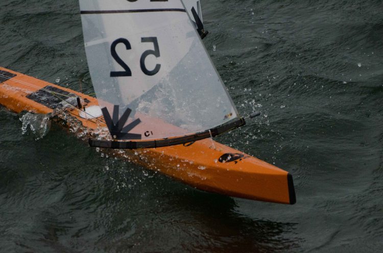 Red Ant's F6 Marblehead in full sail